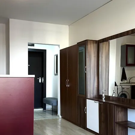 7 Apartment *